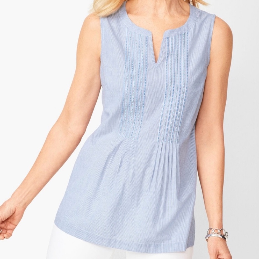 Women's 2X Talbots Blue Embroidered Sleeveless Top